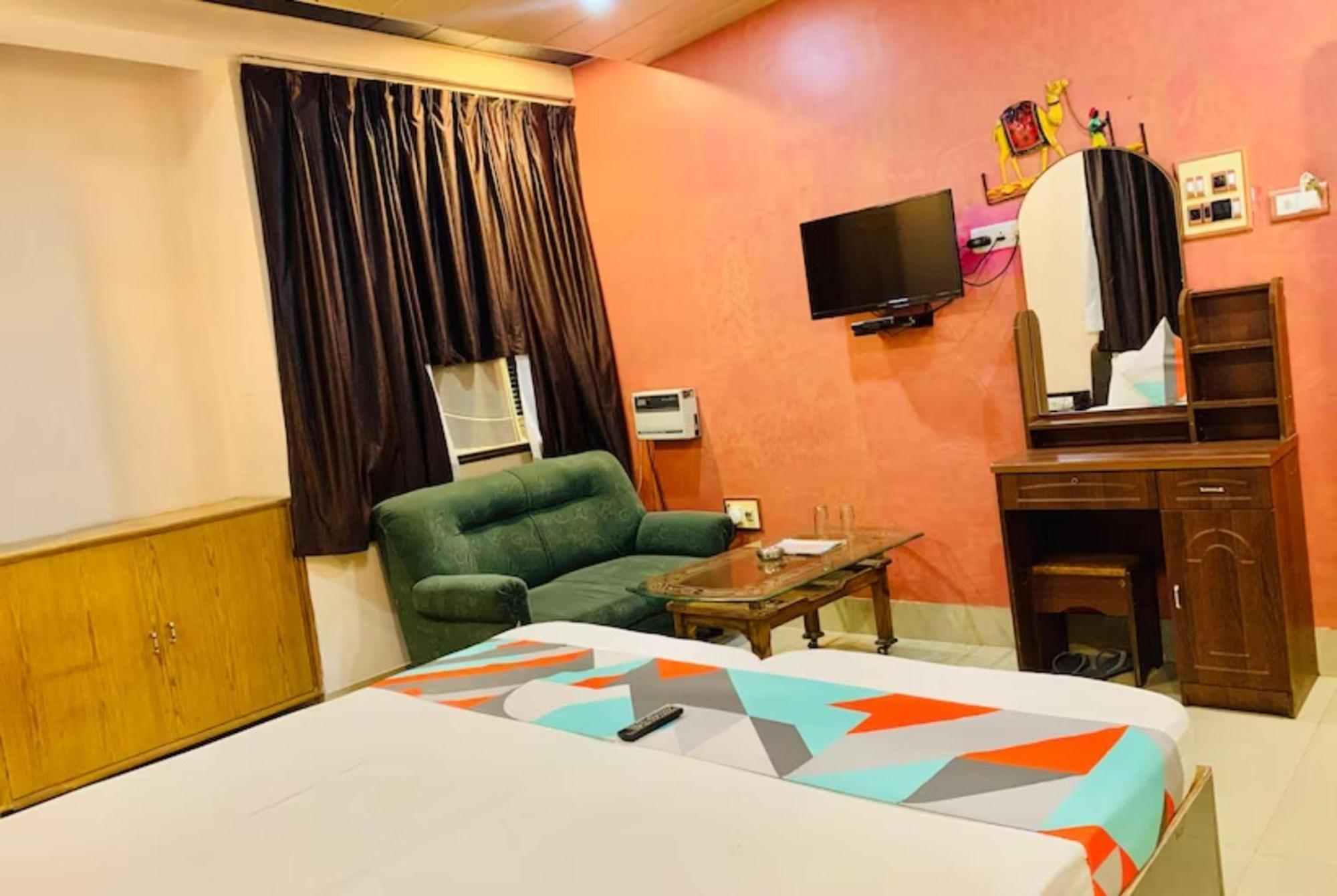 Grg R P International Patna Hotell Patna  Exteriör bild