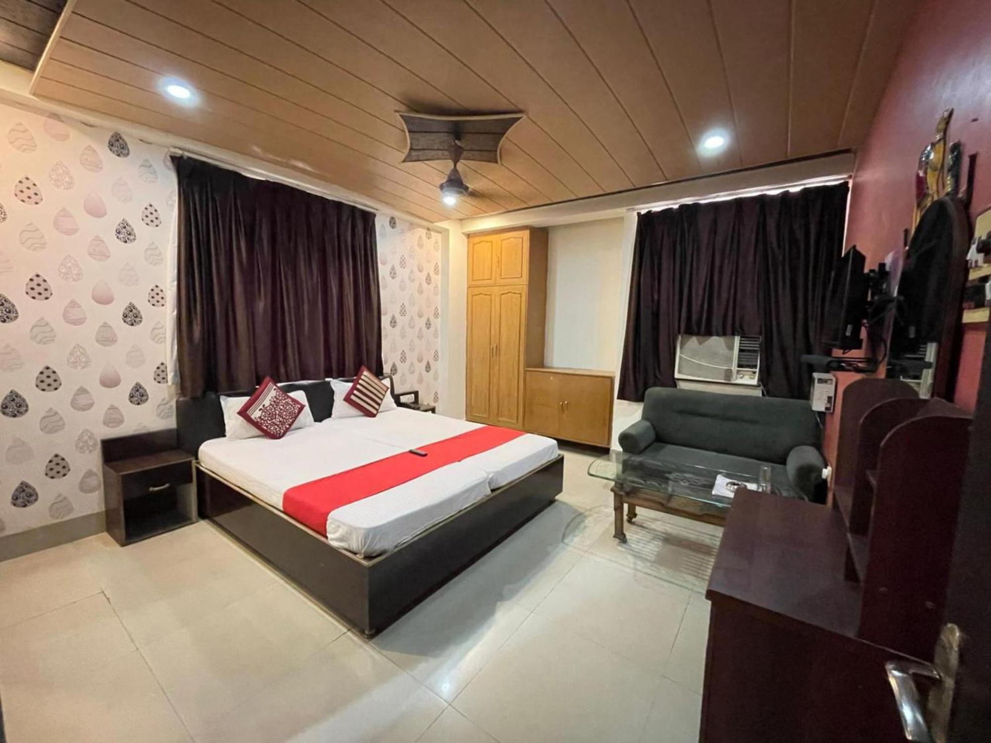 Grg R P International Patna Hotell Patna  Exteriör bild